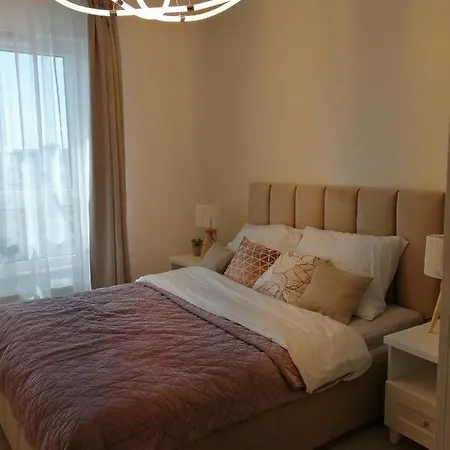 Apartament *